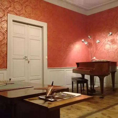 Bed & Breakfast Bazar Du Nouveau Siecle *