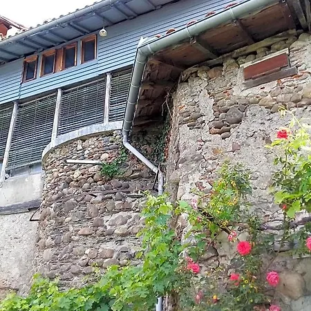 Bed & Breakfast Bazar Du Nouveau Siecle Montrejeau