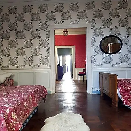 Bazar Du Nouveau Siecle 3*